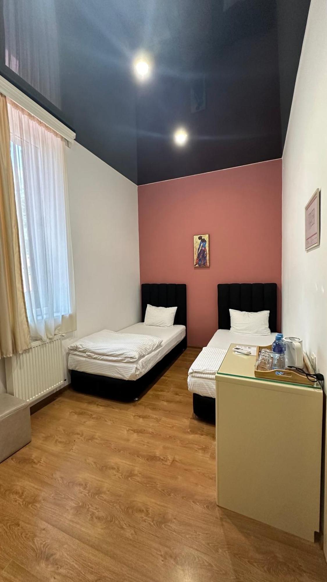 Wald Hotel Лаґодехі Екстер'єр фото